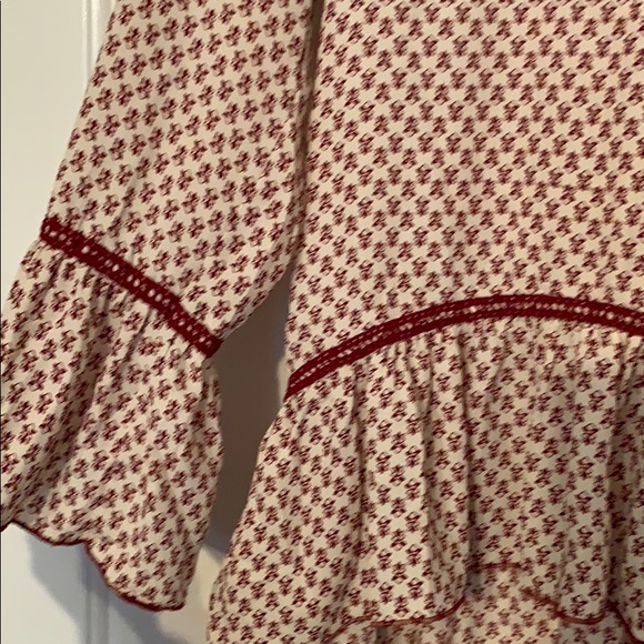 Cute Fall Top! - Picture 2 of 3